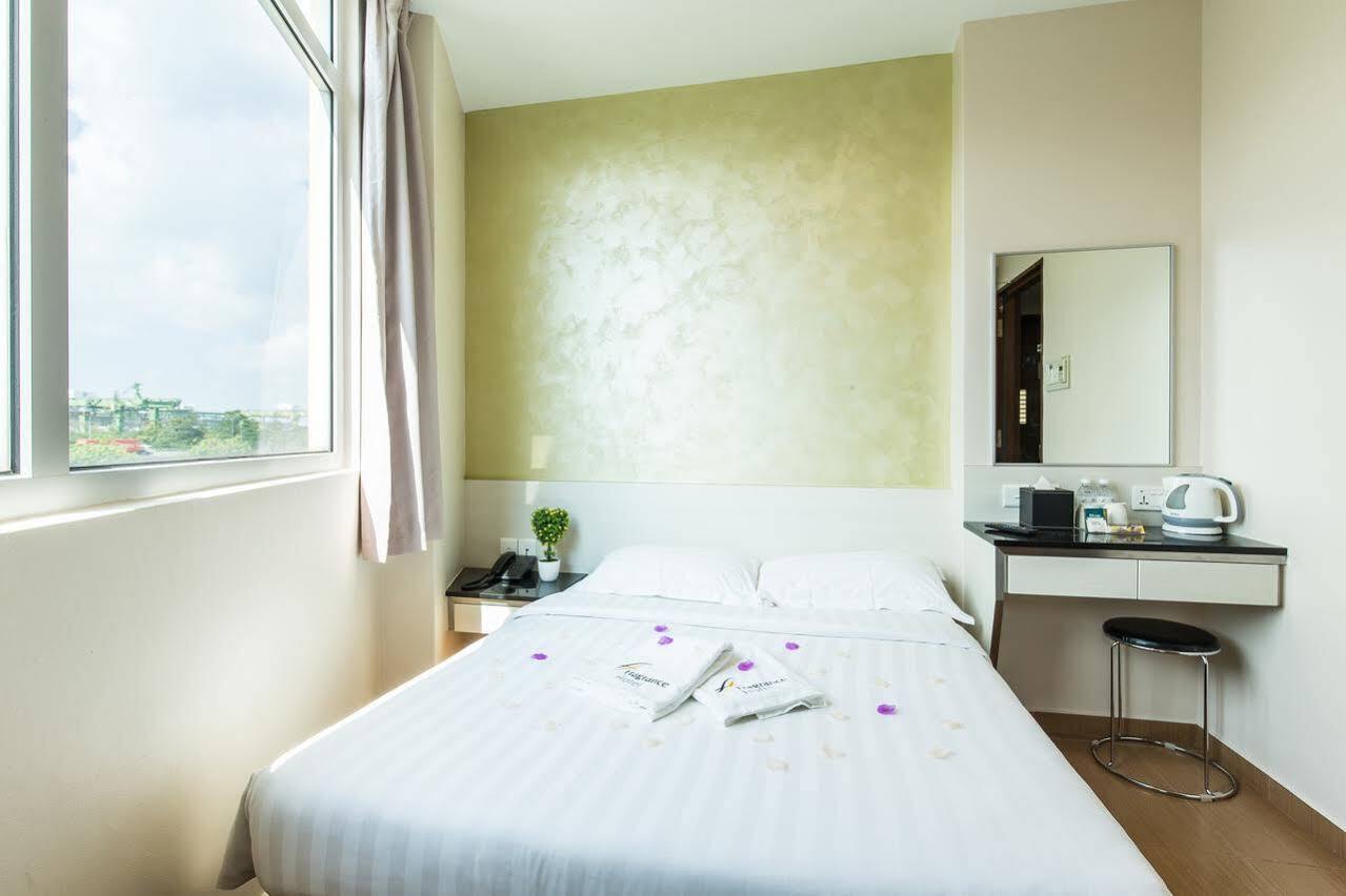 Ibis Budget Singapore West Coast Екстериор снимка